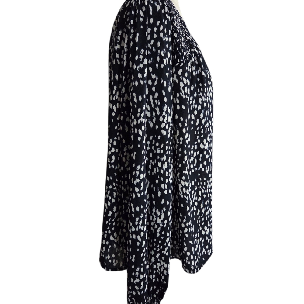 Evereve - Long Sleeve Top - Size XL - Picture 5 of 13